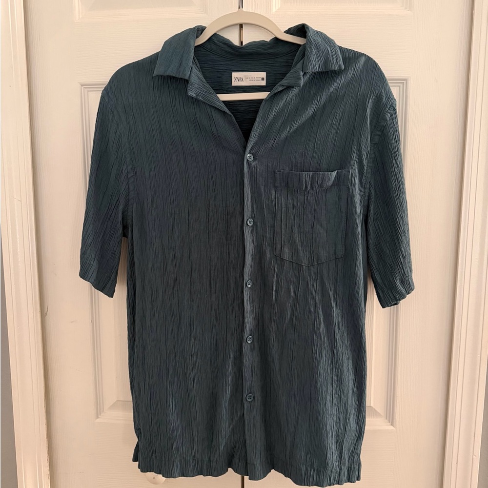 Zara Men's Textured Short-Sleeve Button-Up Shirt